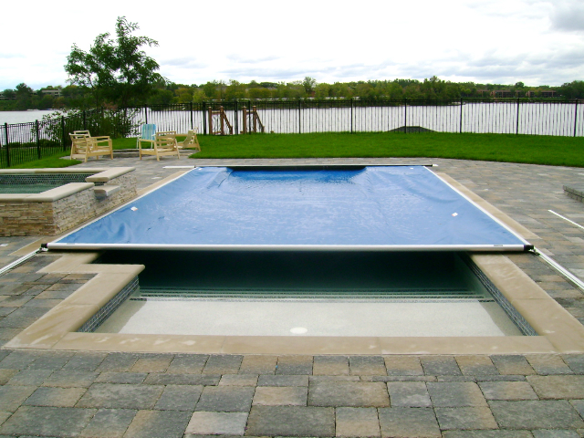 performance-pool-top-track-pool-cover